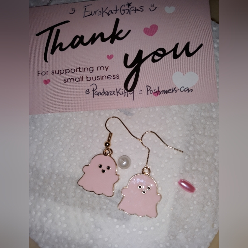 Pastel Pink Ghost Halloween Earrings spooky charm 1 pr Handmade NEW - Picture 1 of 6